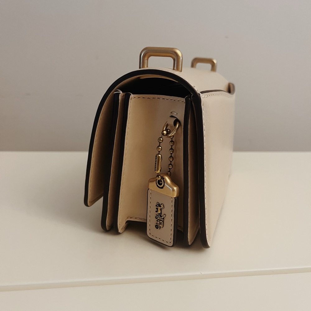 Coach Bandit Crossbody Bag - Picture 3 of 13